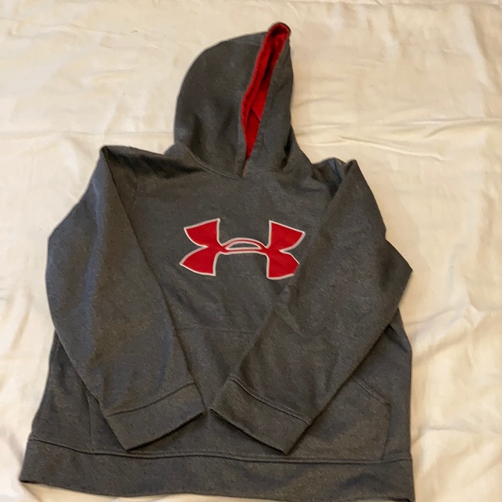 Under Armour size ymd